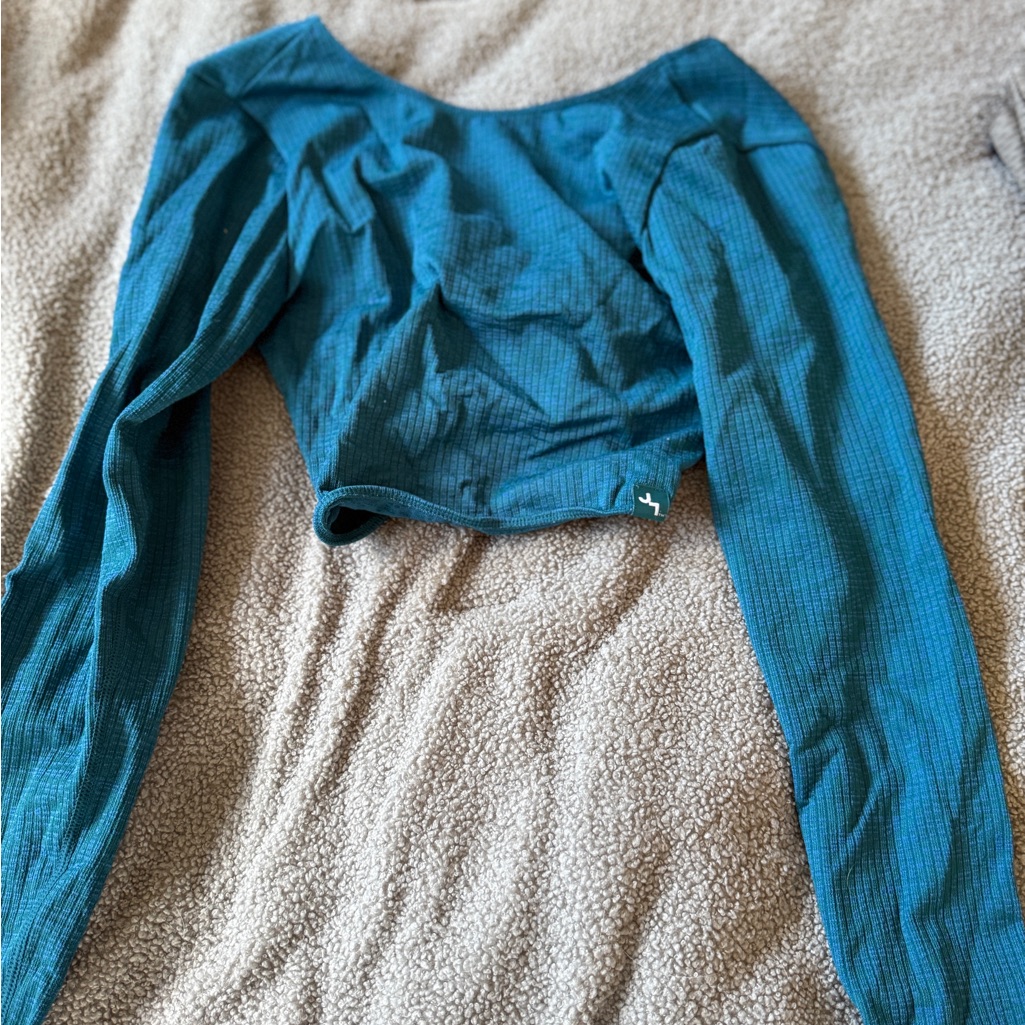 Joylab Teal Ribbed Long-Sleeve Crop Top